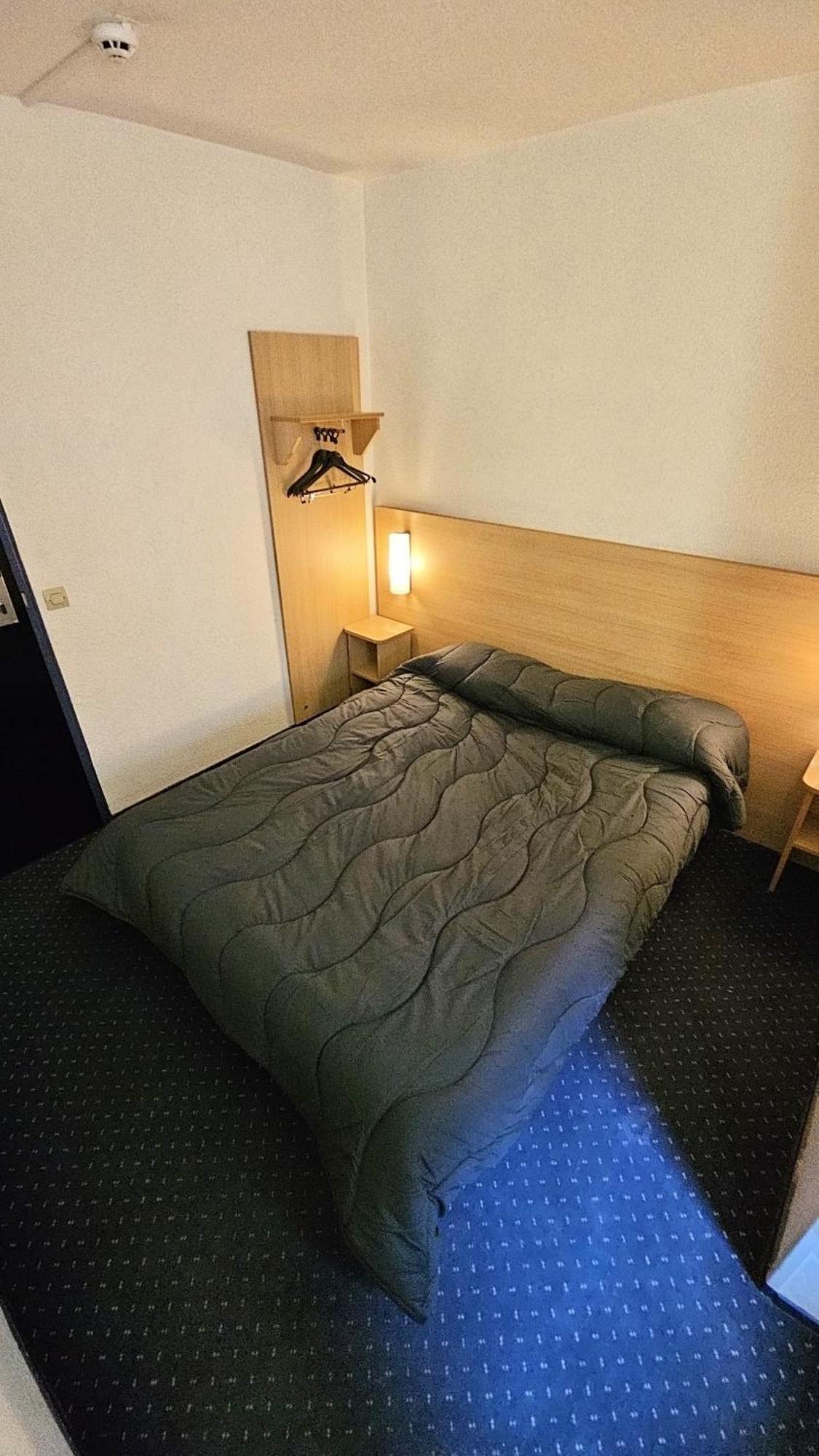 Mister Bed Lomme Otel Lille Dış mekan fotoğraf